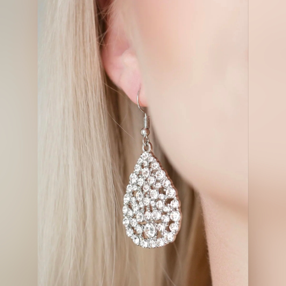 Sparkle B